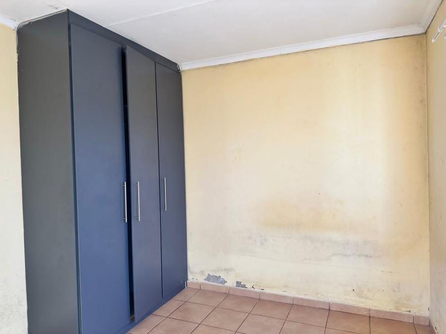 To Let 3 Bedroom Property for Rent in Kamagugu Mpumalanga