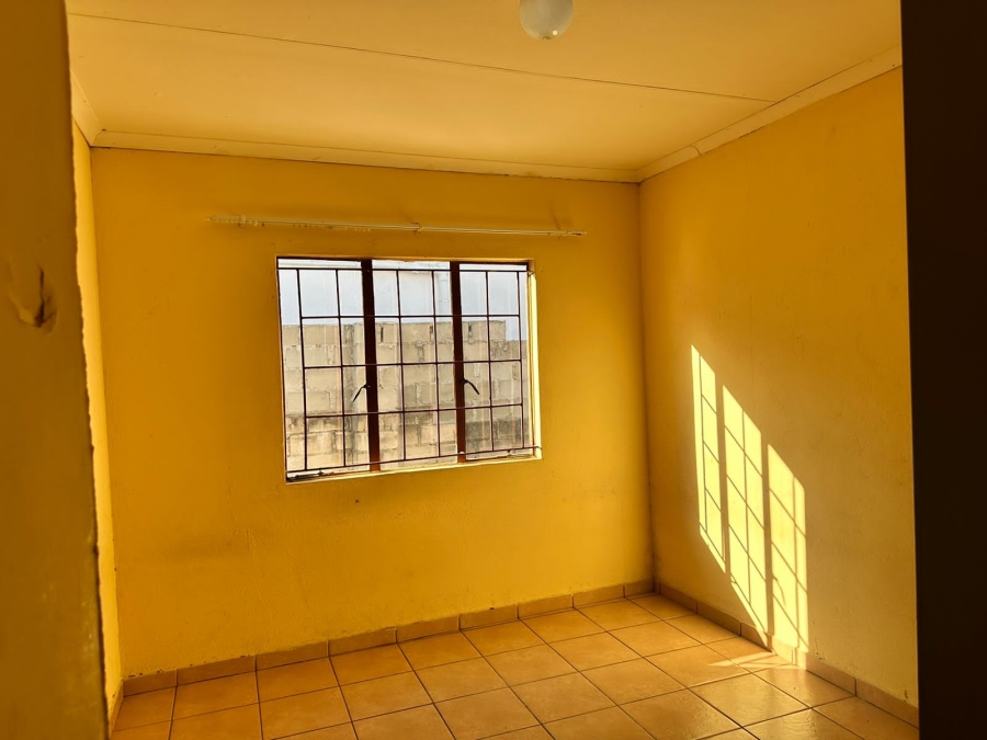 To Let 3 Bedroom Property for Rent in Kamagugu Mpumalanga