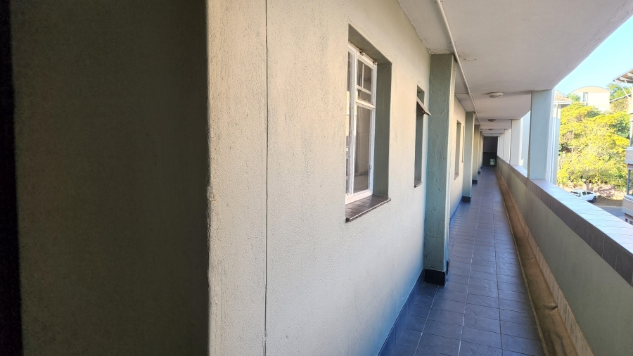 1 Bedroom Property for Sale in Sonheuwel Mpumalanga