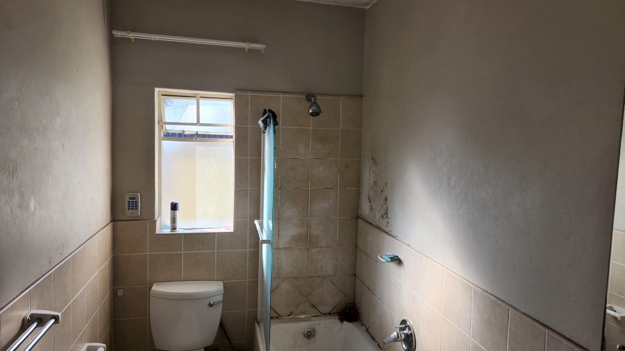 1 Bedroom Property for Sale in Sonheuwel Mpumalanga