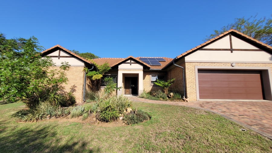 3 Bedroom Property for Sale in Bateleur Estate Mpumalanga