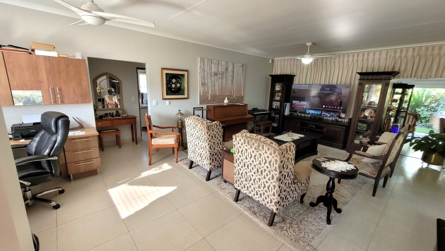 3 Bedroom Property for Sale in Bateleur Estate Mpumalanga