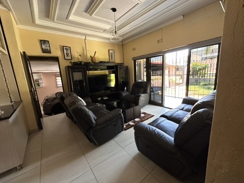 4 Bedroom Property for Sale in Kanyamazane Mpumalanga