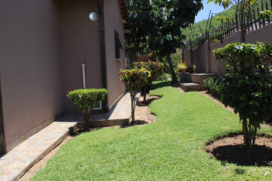 4 Bedroom Property for Sale in Kanyamazane Mpumalanga