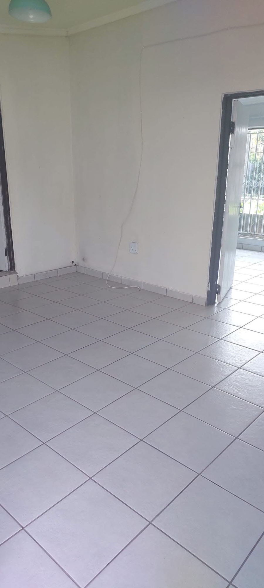 To Let 2 Bedroom Property for Rent in West Acres Mpumalanga