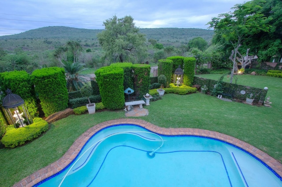 6 Bedroom Property for Sale in Komatipoort Mpumalanga