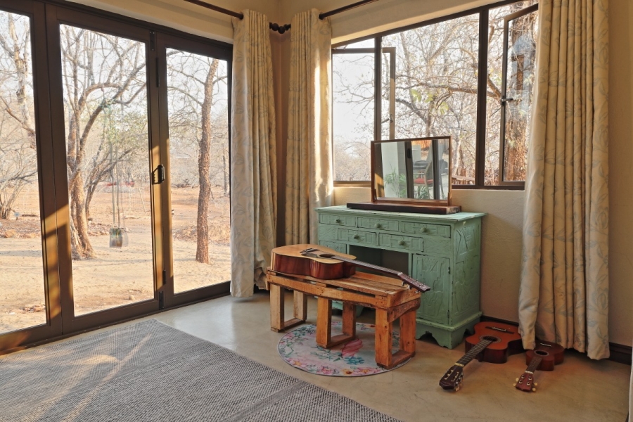 3 Bedroom Property for Sale in Marloth Park Mpumalanga