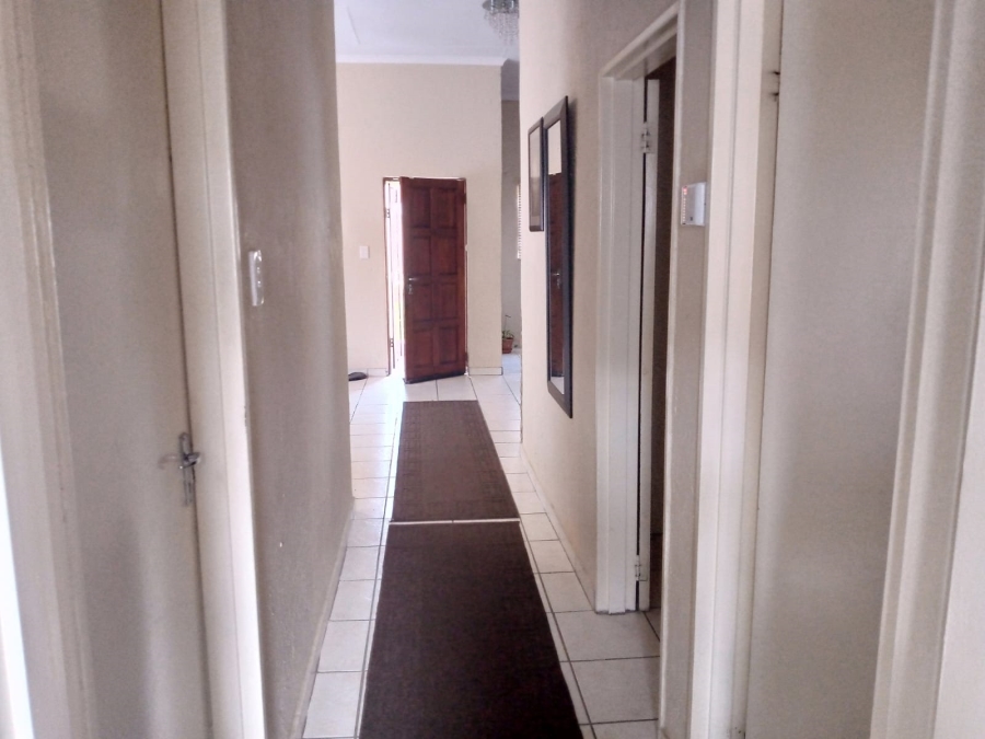 3 Bedroom Property for Sale in Stonehenge Ext 1 Mpumalanga