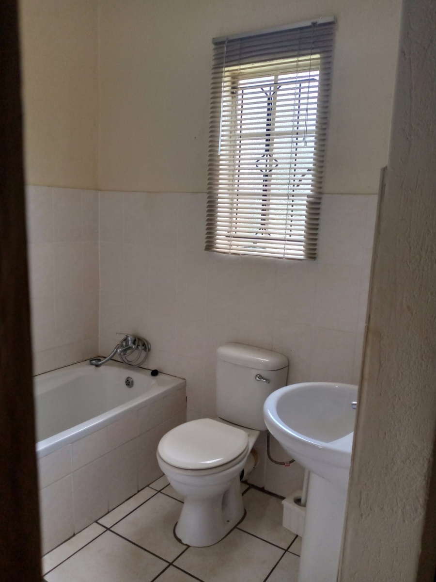 3 Bedroom Property for Sale in Stonehenge Ext 1 Mpumalanga