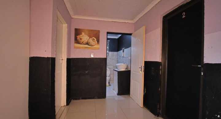 10 Bedroom Property for Sale in Mataffin Mpumalanga