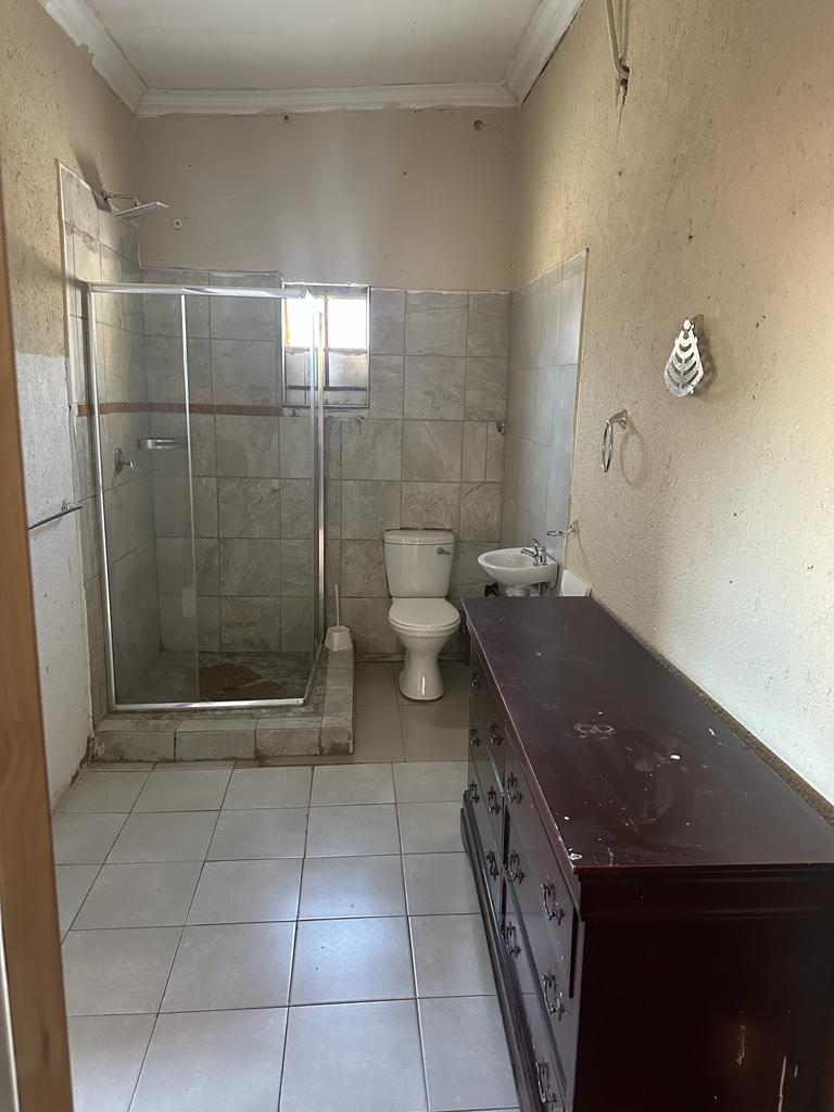 10 Bedroom Property for Sale in Mataffin Mpumalanga