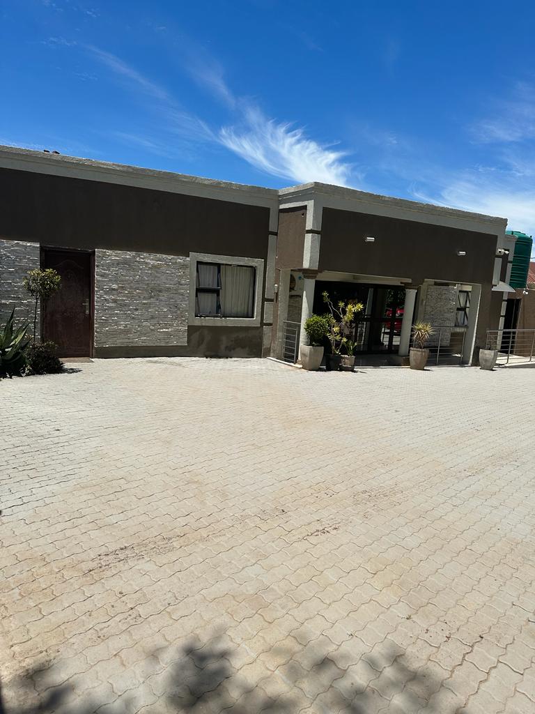 10 Bedroom Property for Sale in Mataffin Mpumalanga