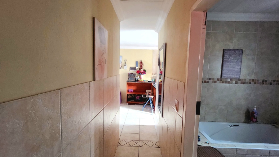 3 Bedroom Property for Sale in Ben Fleur Mpumalanga