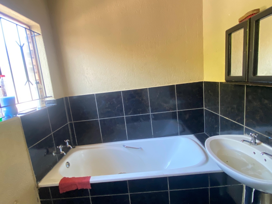 4 Bedroom Property for Sale in Kingsview Ext 3 Mpumalanga