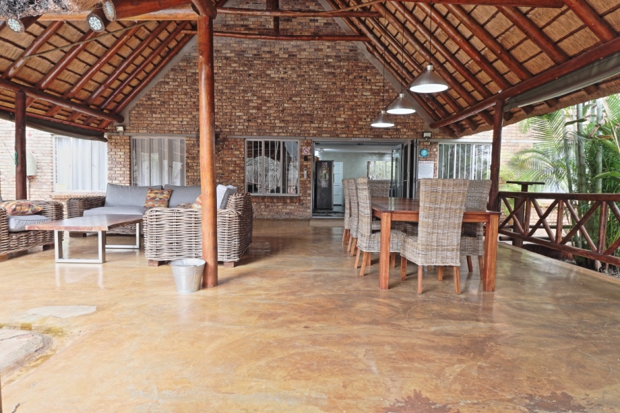 5 Bedroom Property for Sale in Marloth Park Mpumalanga