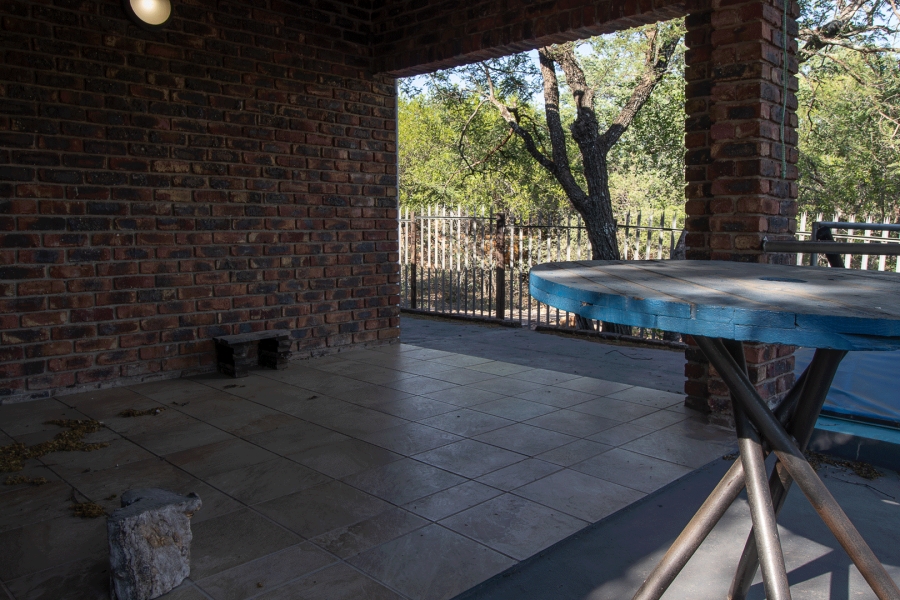 2 Bedroom Property for Sale in Marloth Park Mpumalanga