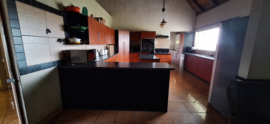 To Let 4 Bedroom Property for Rent in Reyno Ridge Mpumalanga