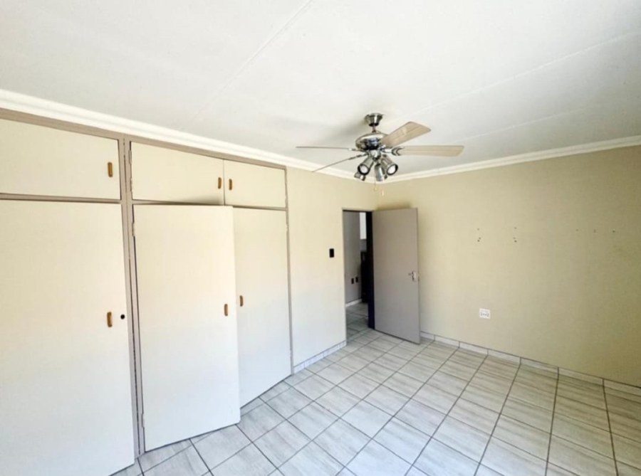 2 Bedroom Property for Sale in Sunset Park Mpumalanga