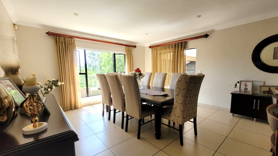 6 Bedroom Property for Sale in Stonehenge Ext 1 Mpumalanga