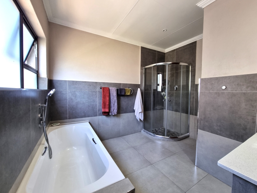 4 Bedroom Property for Sale in Drum Rock Mpumalanga