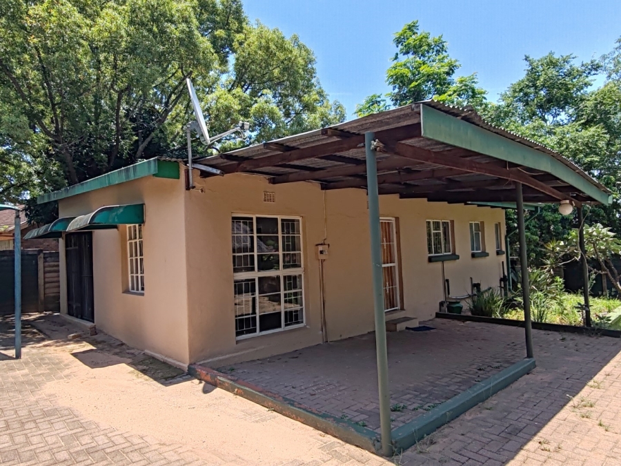 To Let 2 Bedroom Property for Rent in Nelspruit Ext 2 Mpumalanga