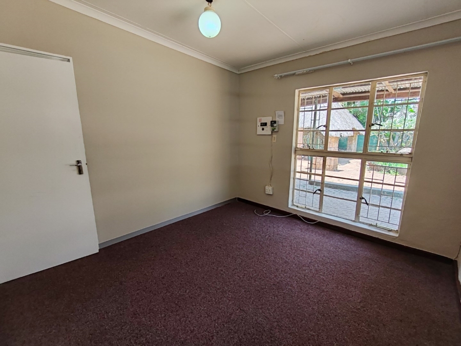 To Let 2 Bedroom Property for Rent in Nelspruit Ext 2 Mpumalanga