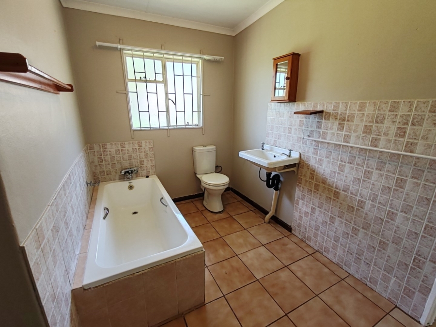 To Let 2 Bedroom Property for Rent in Nelspruit Ext 2 Mpumalanga