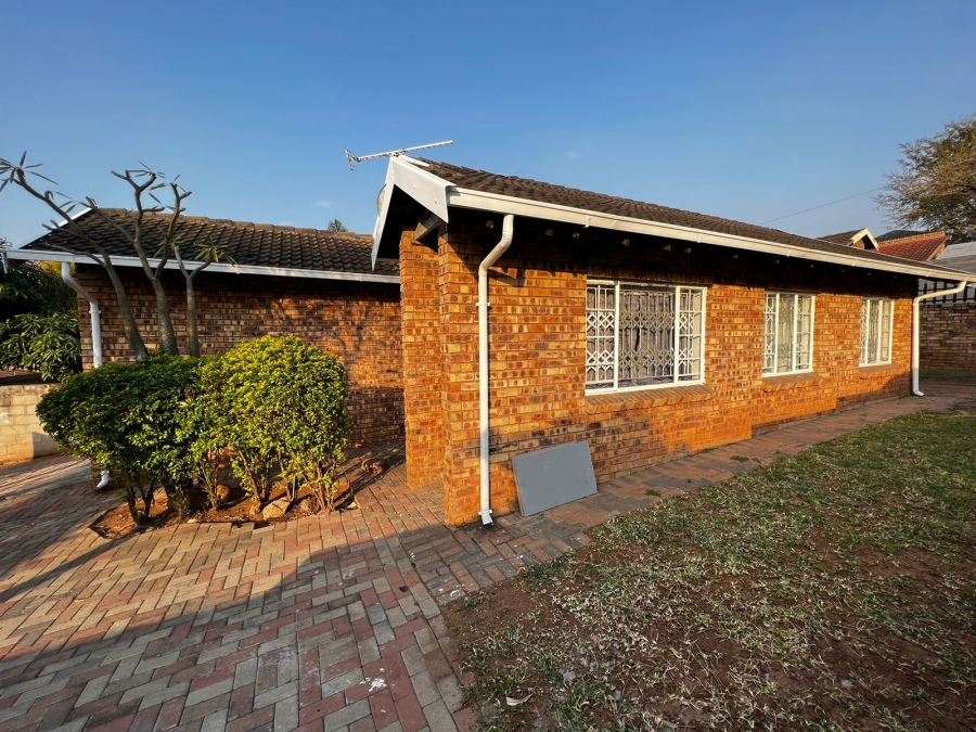 3 Bedroom Property for Sale in West Acres Ext 13 Mpumalanga