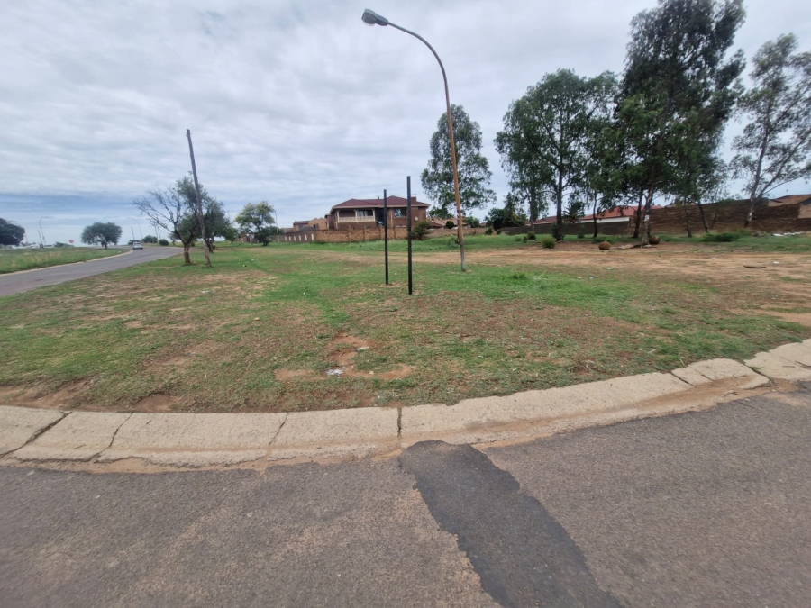 Commercial Property for Sale in Pine Ridge Mpumalanga