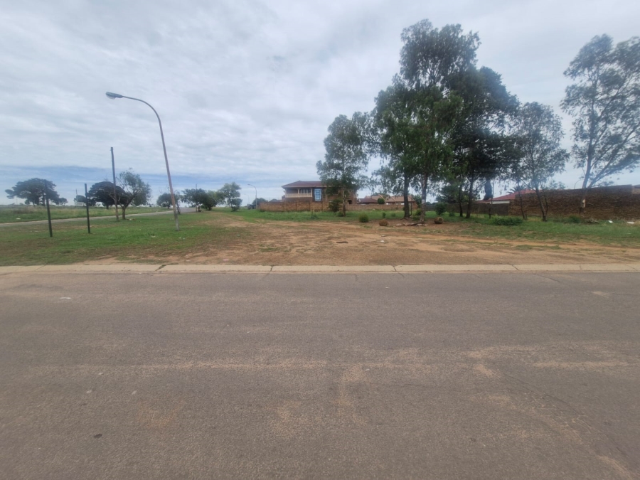 Commercial Property for Sale in Pine Ridge Mpumalanga