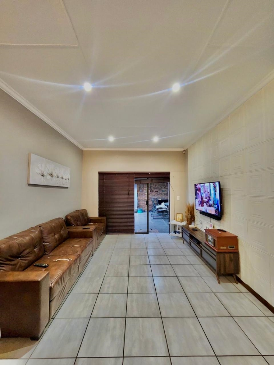 3 Bedroom Property for Sale in Terra Nova Mpumalanga