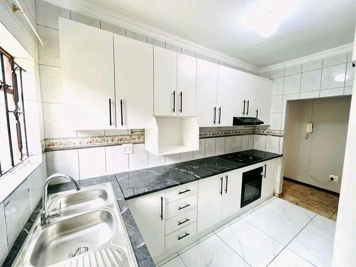 To Let 2 Bedroom Property for Rent in White River Mpumalanga