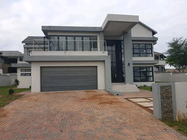 5 Bedroom Property for Sale in Elawini Lifestyle Estate Mpumalanga