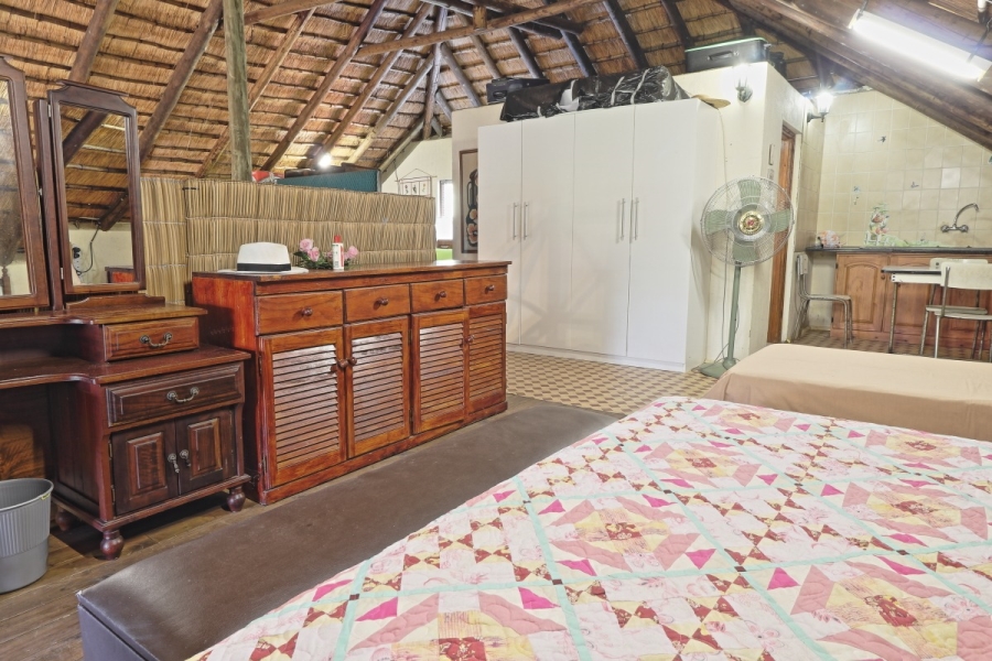 2 Bedroom Property for Sale in Marloth Park Mpumalanga