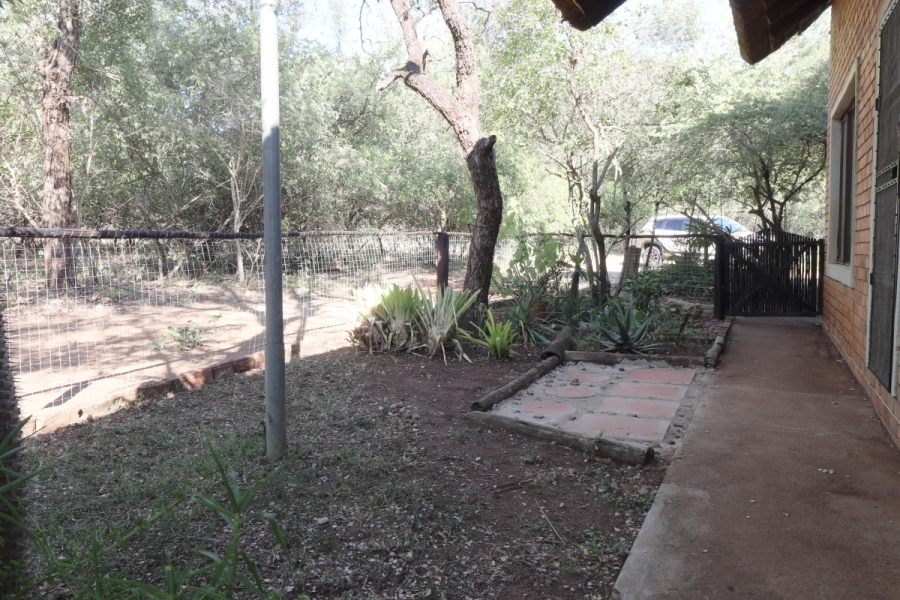 2 Bedroom Property for Sale in Marloth Park Mpumalanga