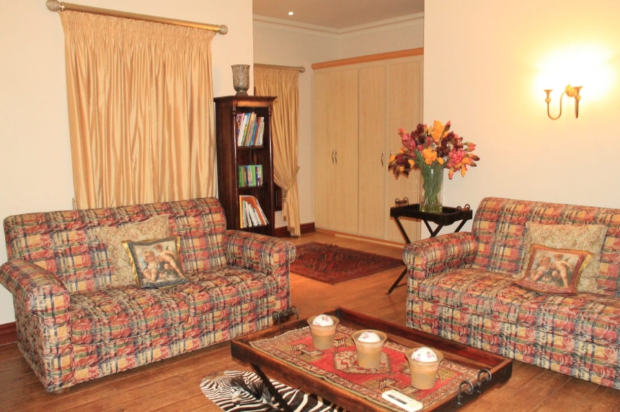 7 Bedroom Property for Sale in Uitsig Landgoed Estate Mpumalanga