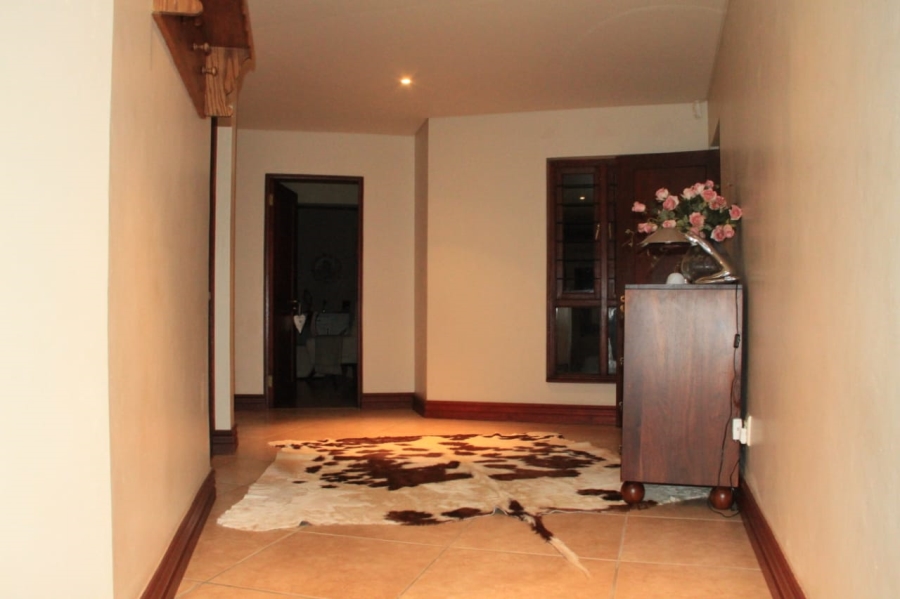 7 Bedroom Property for Sale in Uitsig Landgoed Estate Mpumalanga