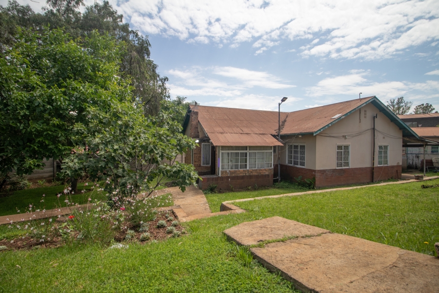 3 Bedroom Property for Sale in Emgwenya Mpumalanga