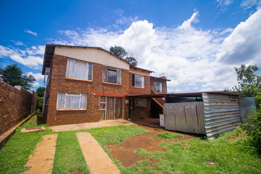 4 Bedroom Property for Sale in Emgwenya Mpumalanga