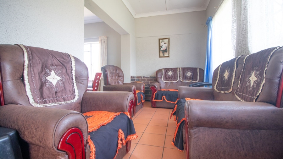 4 Bedroom Property for Sale in Emgwenya Mpumalanga