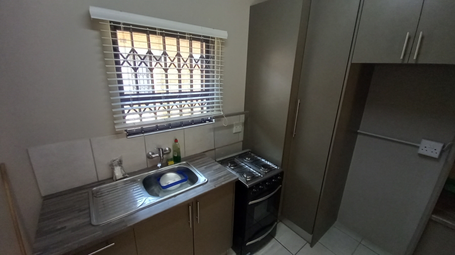 To Let 2 Bedroom Property for Rent in Terra Nova Mpumalanga