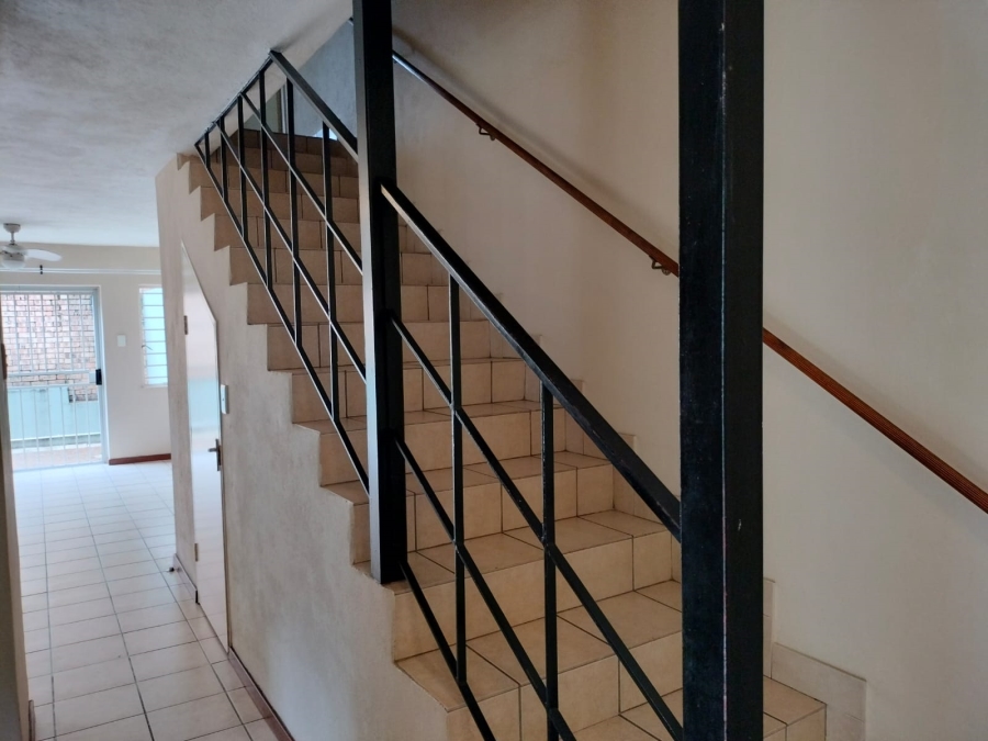 To Let 2 Bedroom Property for Rent in West Acres Mpumalanga