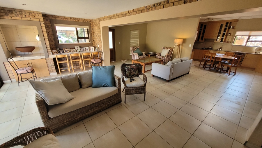 To Let 2 Bedroom Property for Rent in Bateleur Estate Mpumalanga