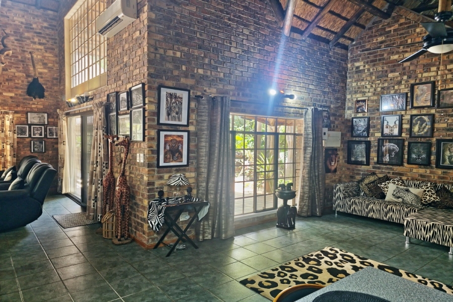 4 Bedroom Property for Sale in Marloth Park Mpumalanga