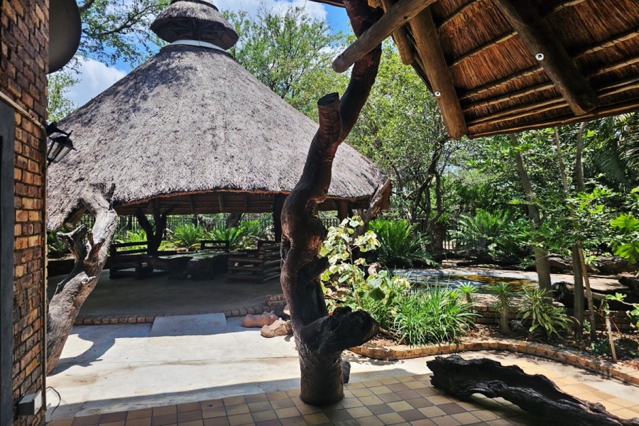 4 Bedroom Property for Sale in Marloth Park Mpumalanga