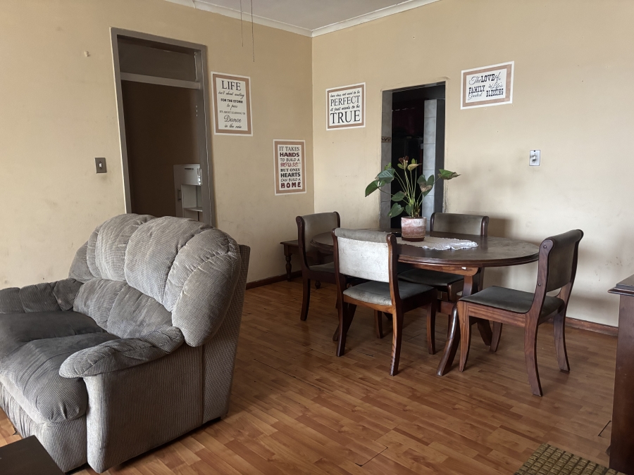 3 Bedroom Property for Sale in Die Heuwel Ext 4 Mpumalanga