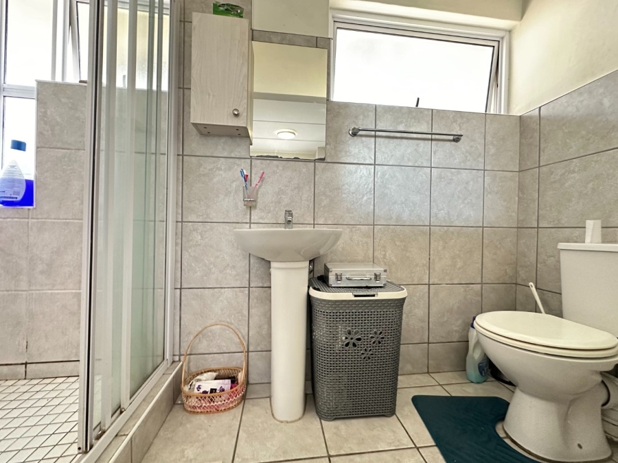 1 Bedroom Property for Sale in Nelspruit Ext 37 Mpumalanga