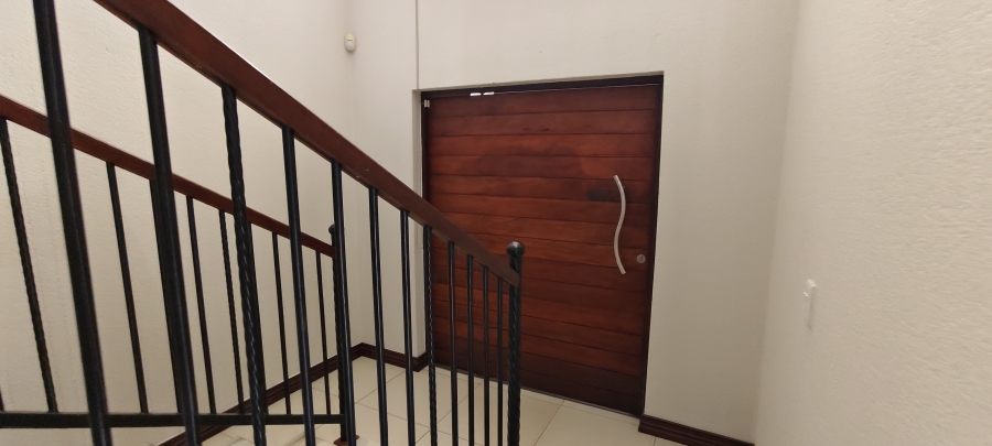 To Let 4 Bedroom Property for Rent in Sonheuwel Ext 1 Mpumalanga