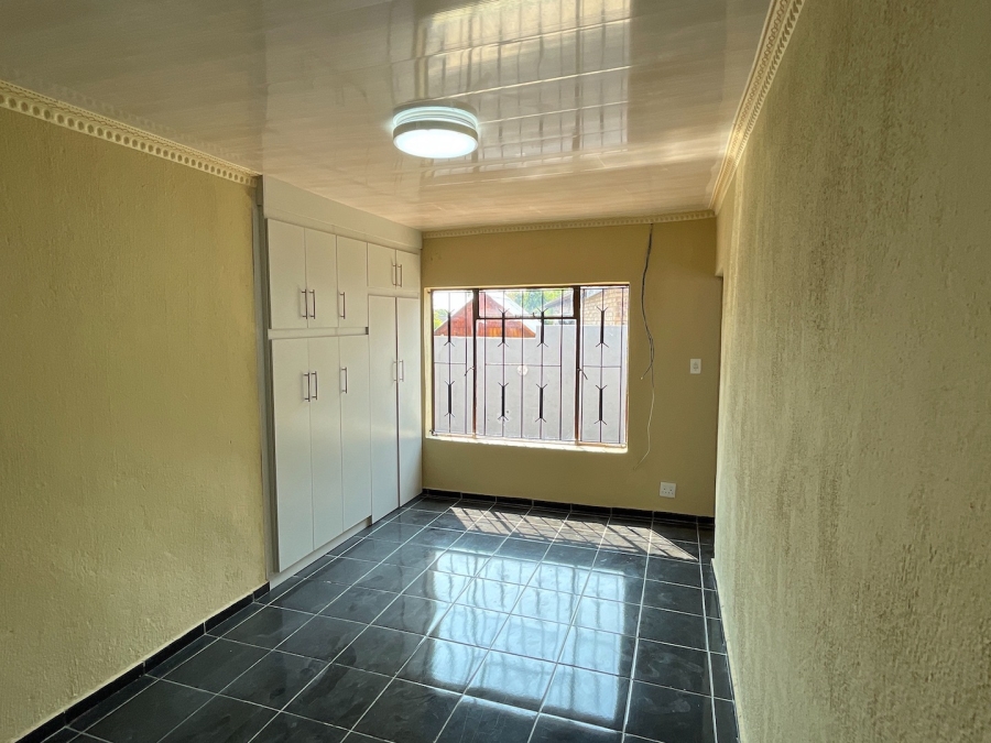 4 Bedroom Property for Sale in Kingsview Mpumalanga