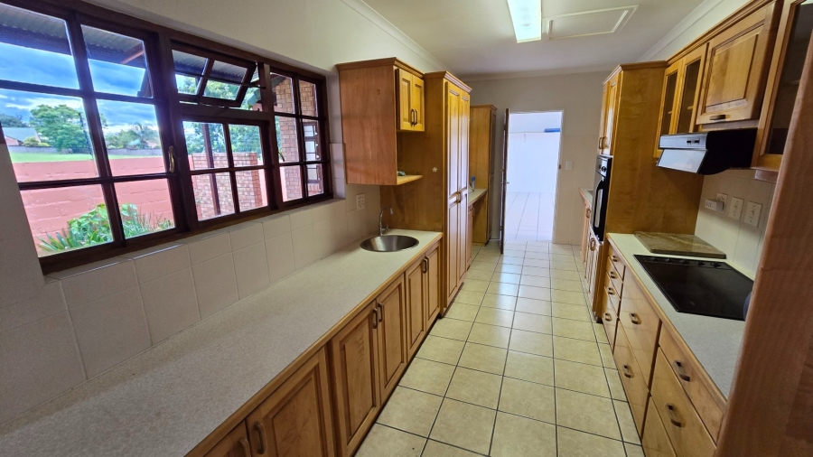 To Let 3 Bedroom Property for Rent in White River Ext 15 Mpumalanga